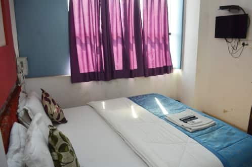 Hotel Veera Inn, Lucknow 3